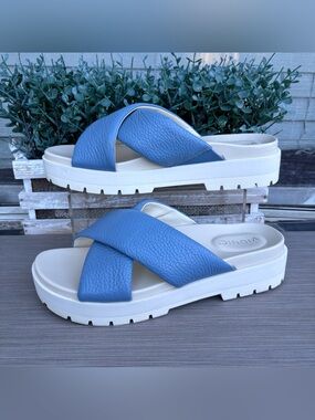 Vionic Vesta Sandals